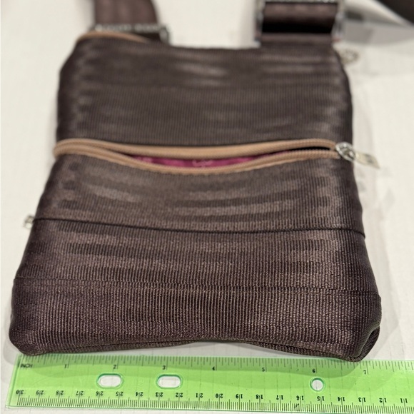 Maggie Bags Brown Crossbody Bag Made of Seatbelt - Picture 15 of 16